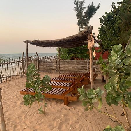Case Beach Ngalou Sessene Buitenkant foto