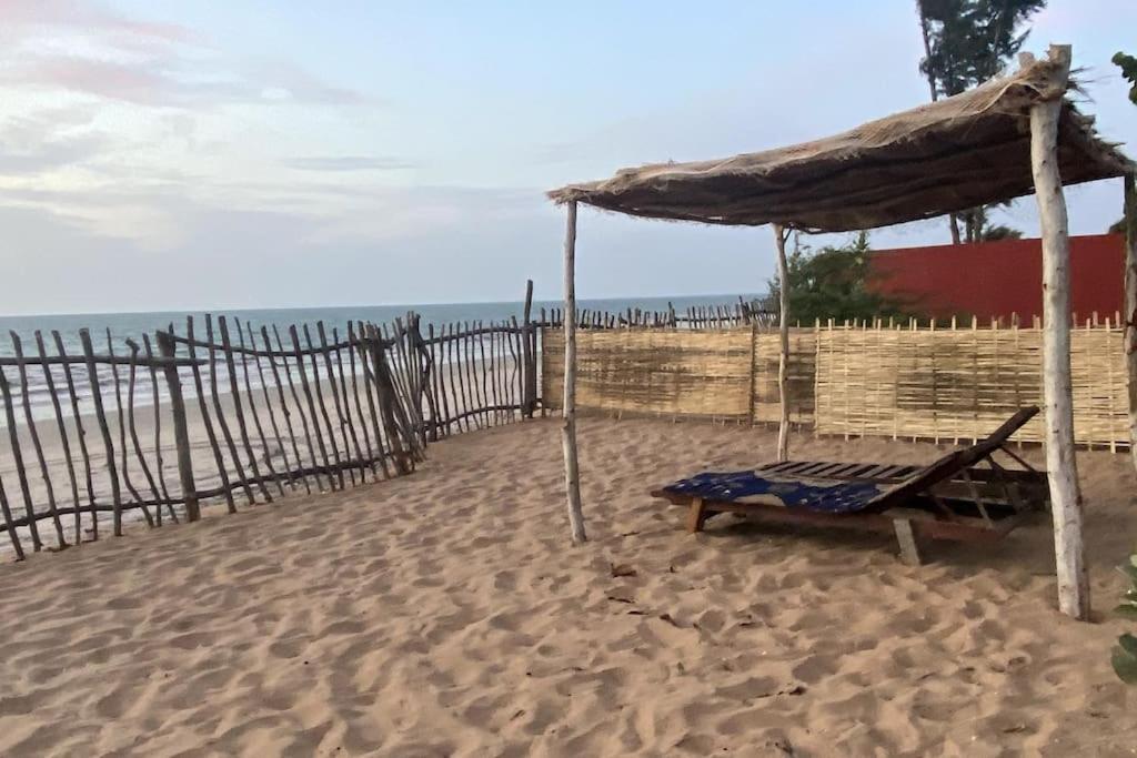 Case Beach Ngalou Sessene Buitenkant foto